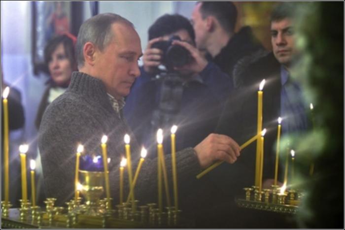 Владимир Путин поздравил православных христиан России с Рождеством