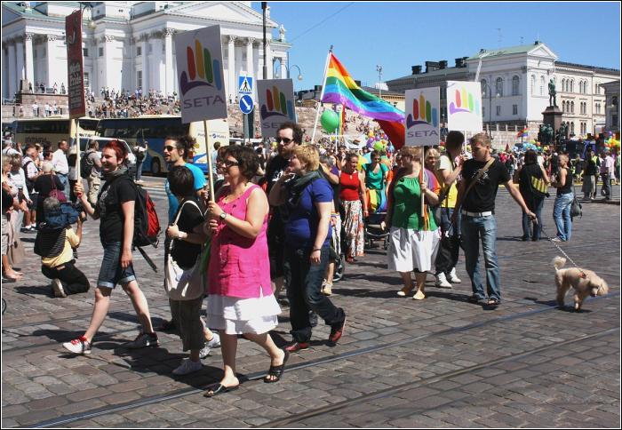 В Скандинавии собирают деньги на эвакуацию геев из Чечни