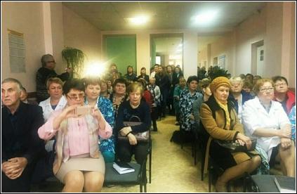 Общественники добились отмены решения о закрытии стационара в Зеленоборском